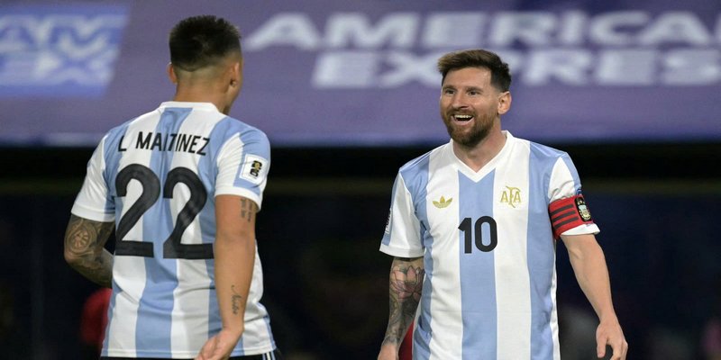 Messi sở hữu khả năng kiến tạo tốt hơn so với Ronaldo